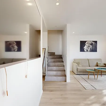 Bluestay 38 - Charmant Duplex A *